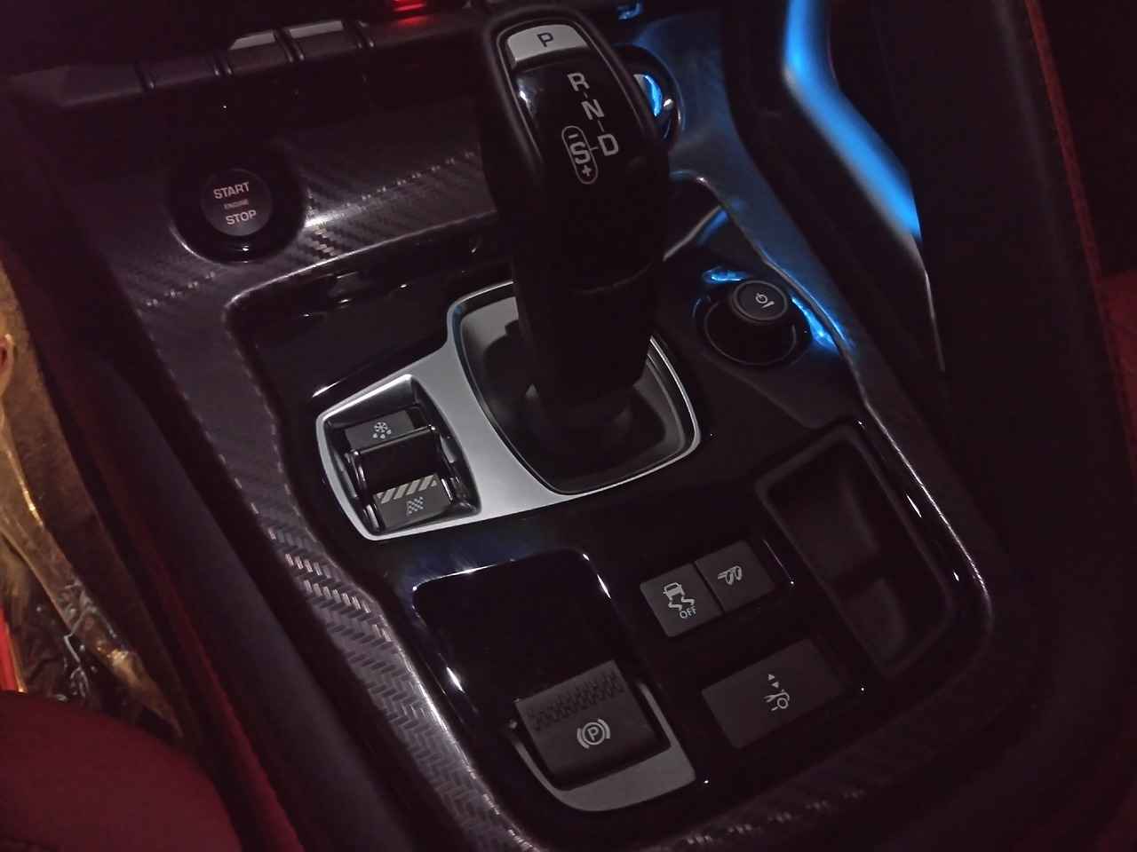 What is an Automatic Cell Phone Holder?