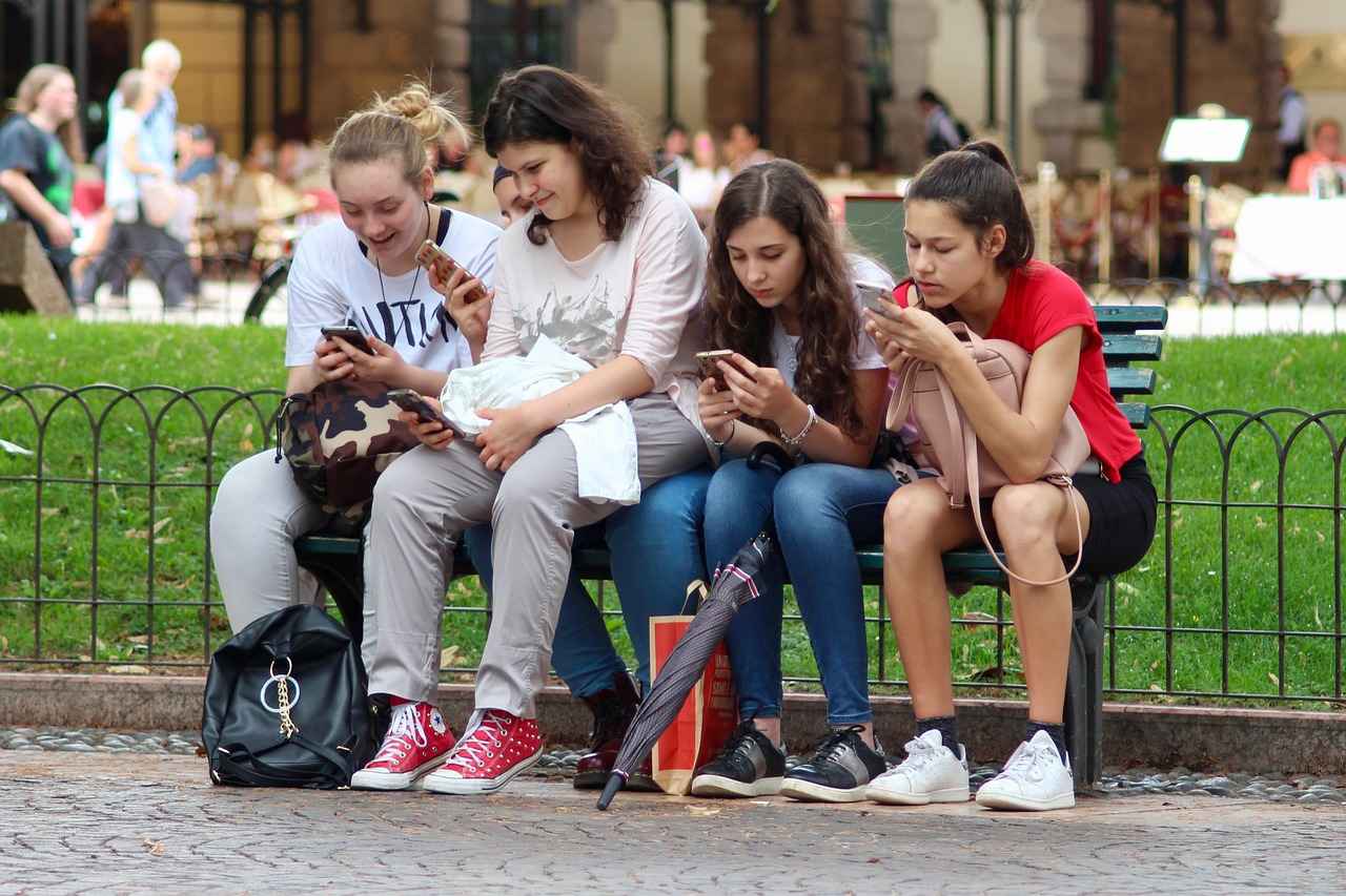 Conclusion: Choosing the Right Cell Phone Holder for You