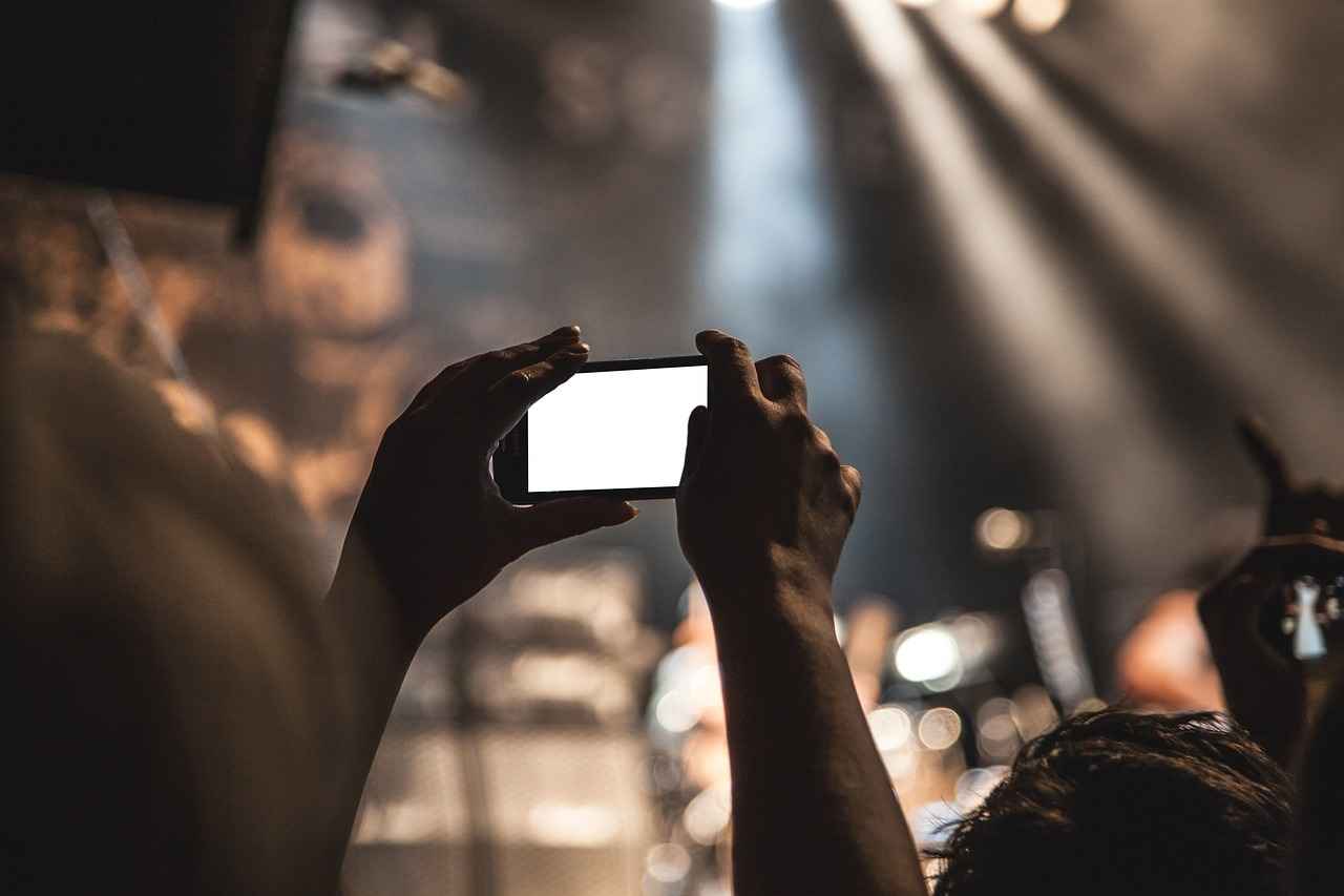 Best Phone Cases with Card Holders on the Market