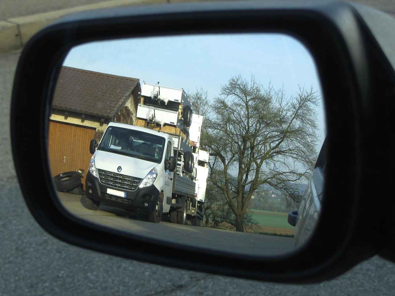 Conclusion: Choosing the Right Rearview Mirror Phone Holder