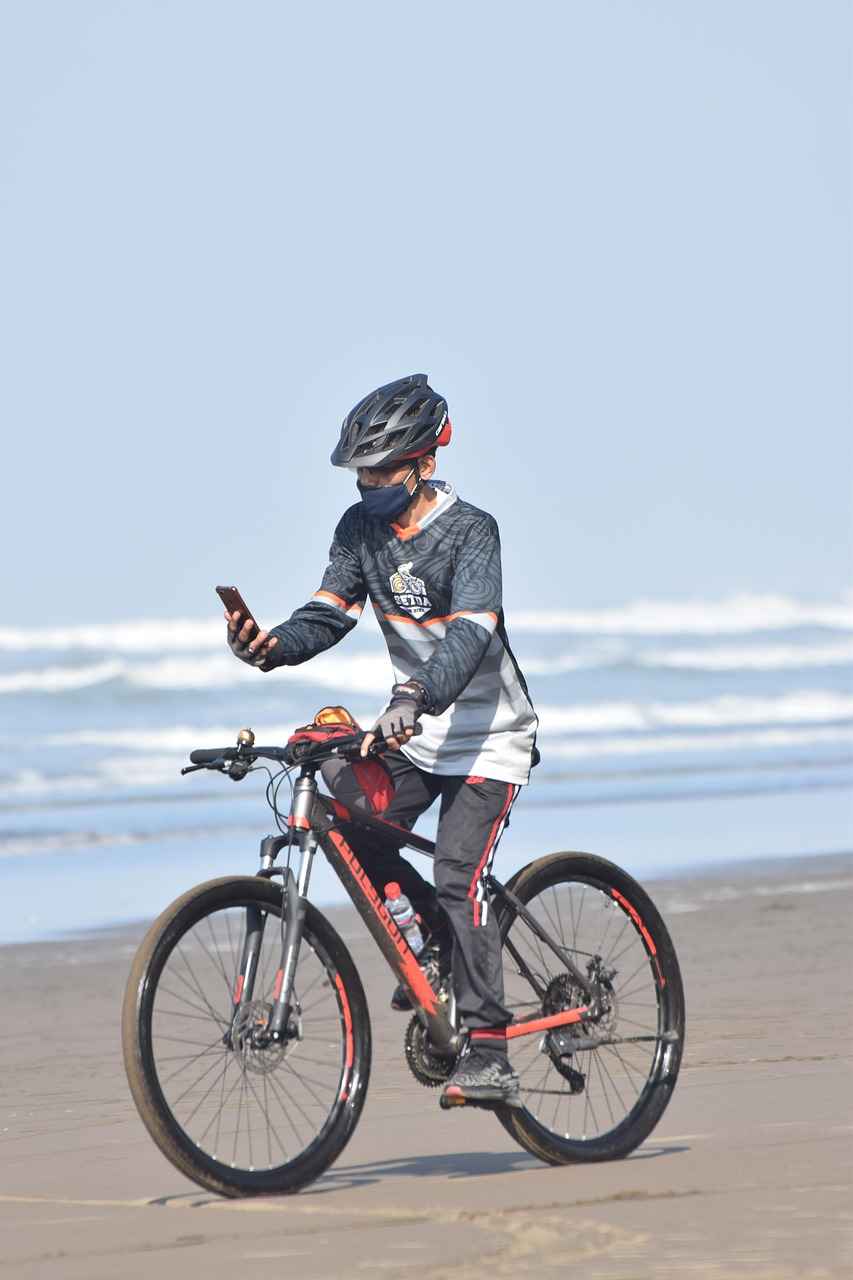 Types of Bike Phone Holders