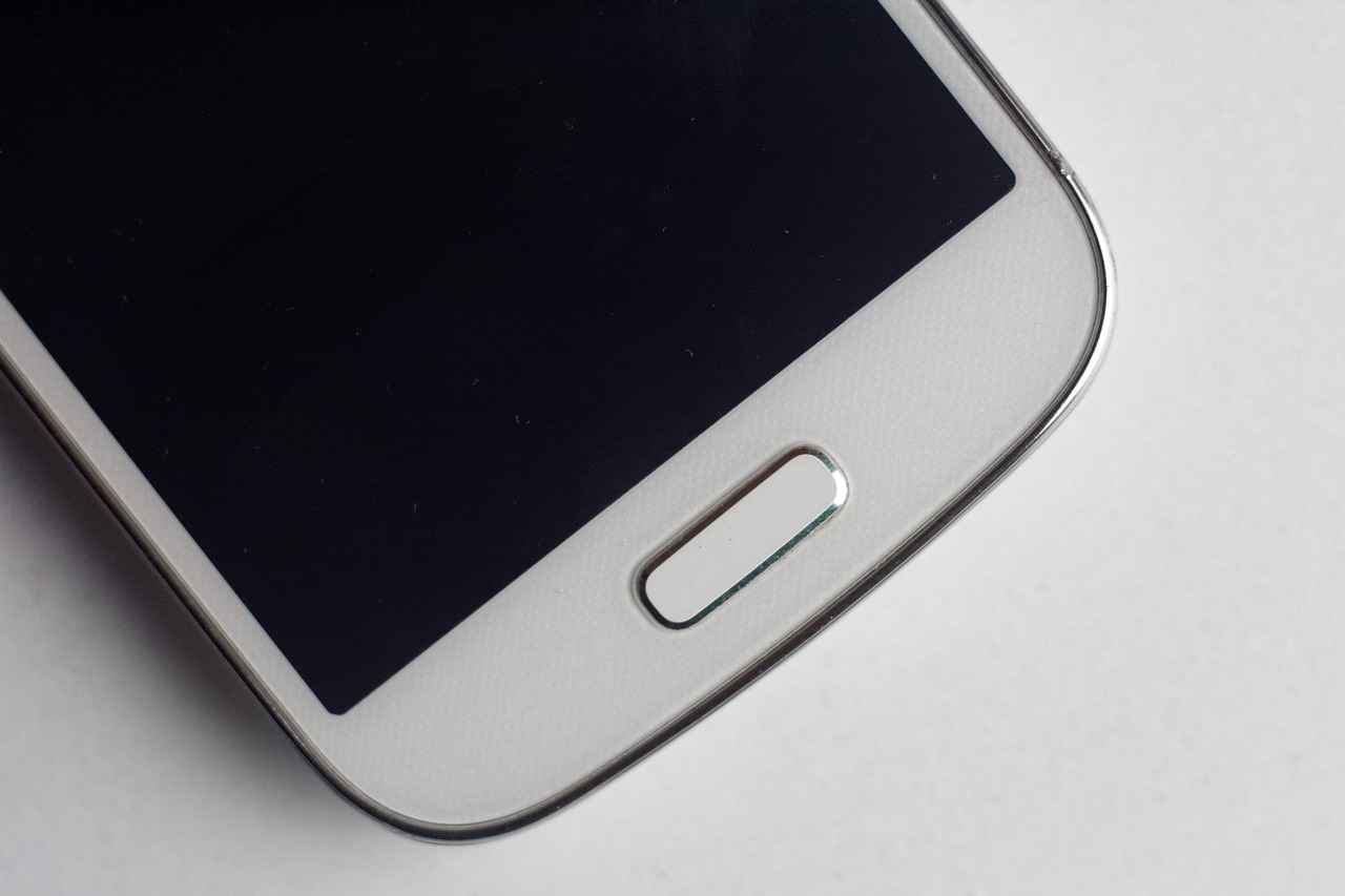 Types of Cell Phone Holders