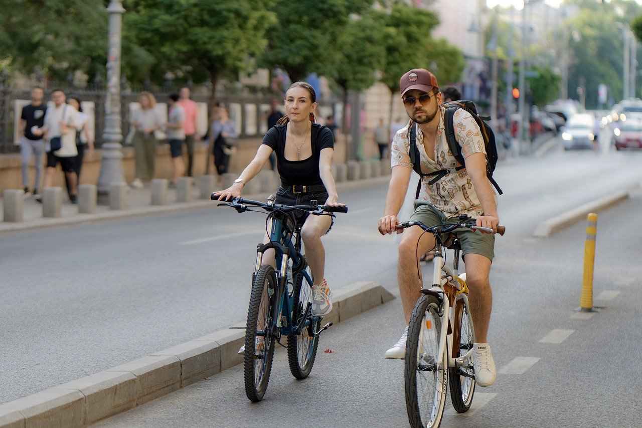 Types of Phone Holders for Walking and Running