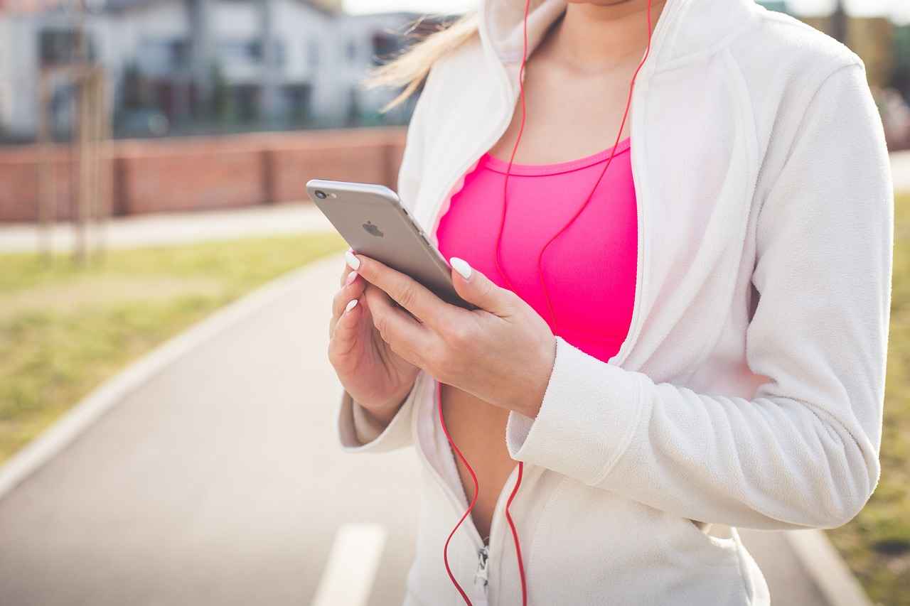 Benefits of Using Crochet Phone Holders