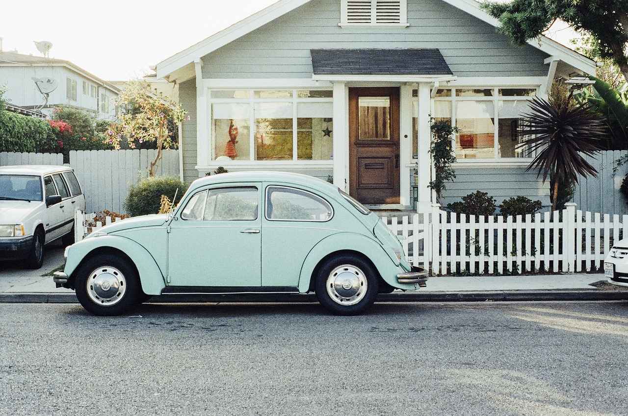 Budget-Friendly Options vs. Premium Holders